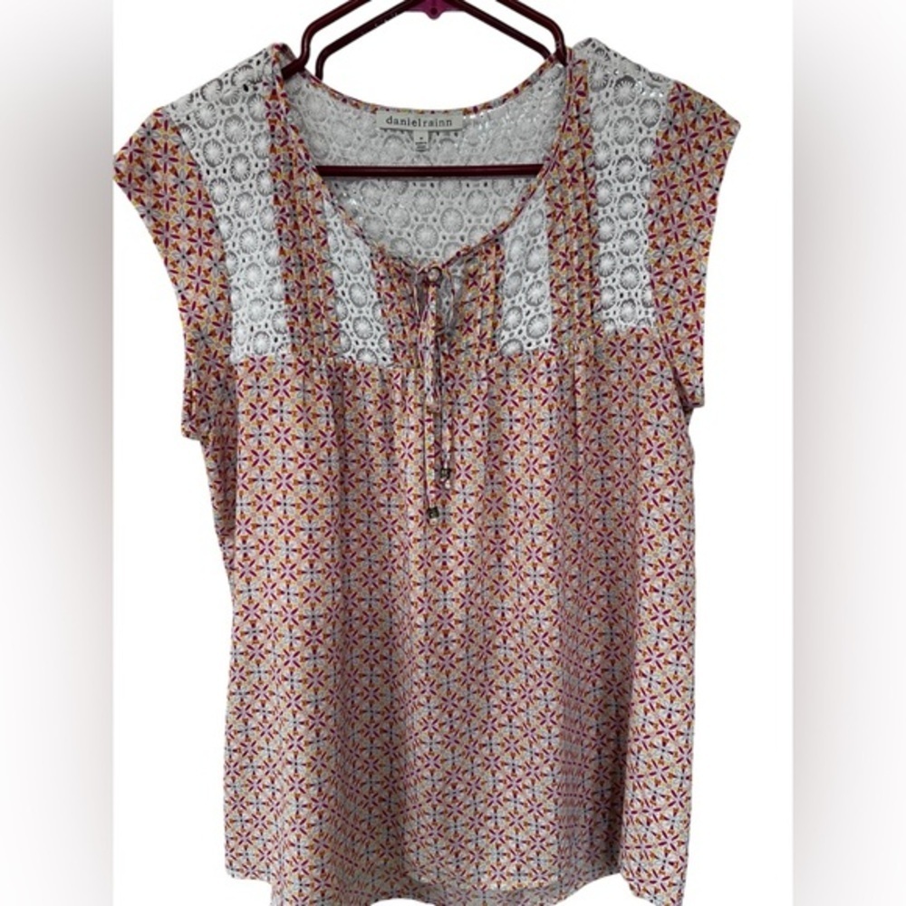Daniel Rainn Red and White Patterned Blouse